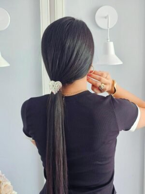 COLERO PLATEADO  CORI