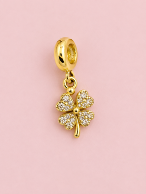 Charm 2 - Trebol
